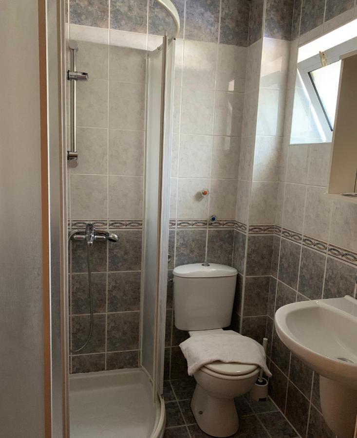 سوبوت Rooms Low Price المظهر الخارجي الصورة